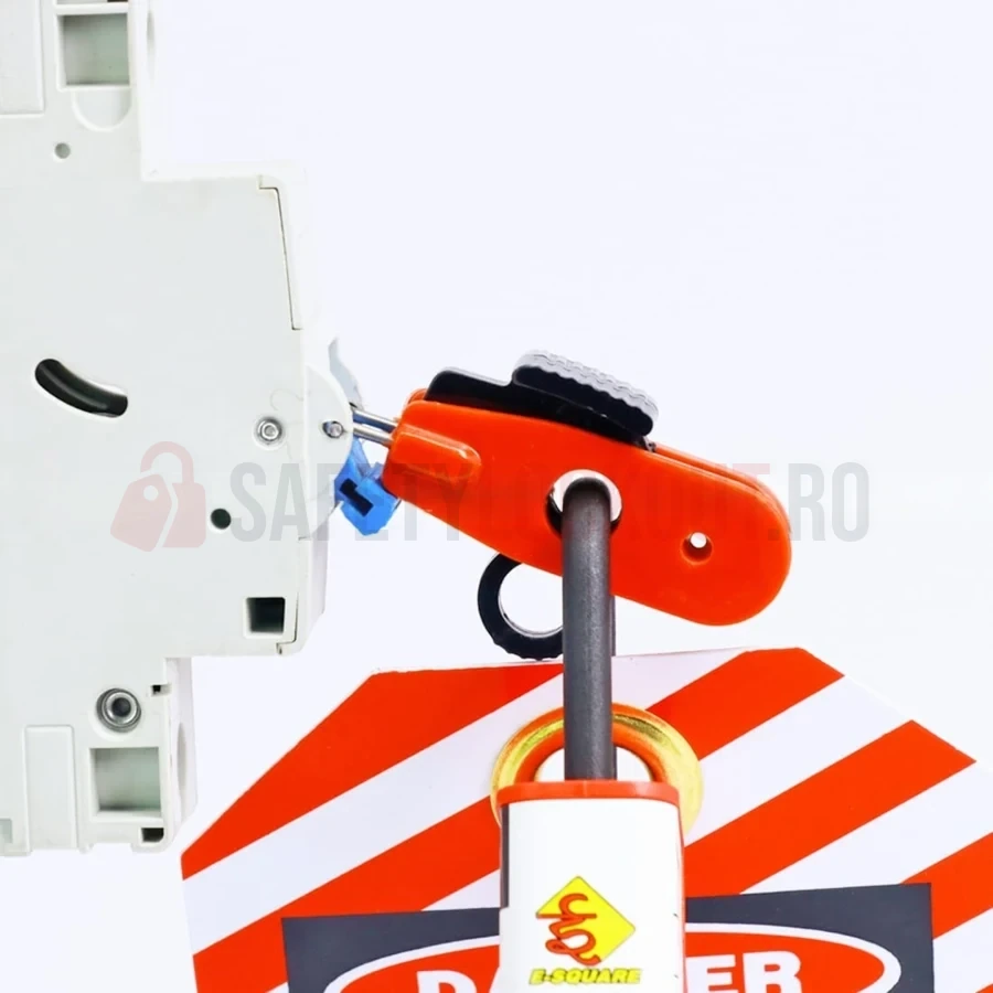 Kit Combo 4 Dispozitive de Blocare Disjunctor Premier și Europa — Dispozitiv de blocare pentru disjunctor | Safety Lockout