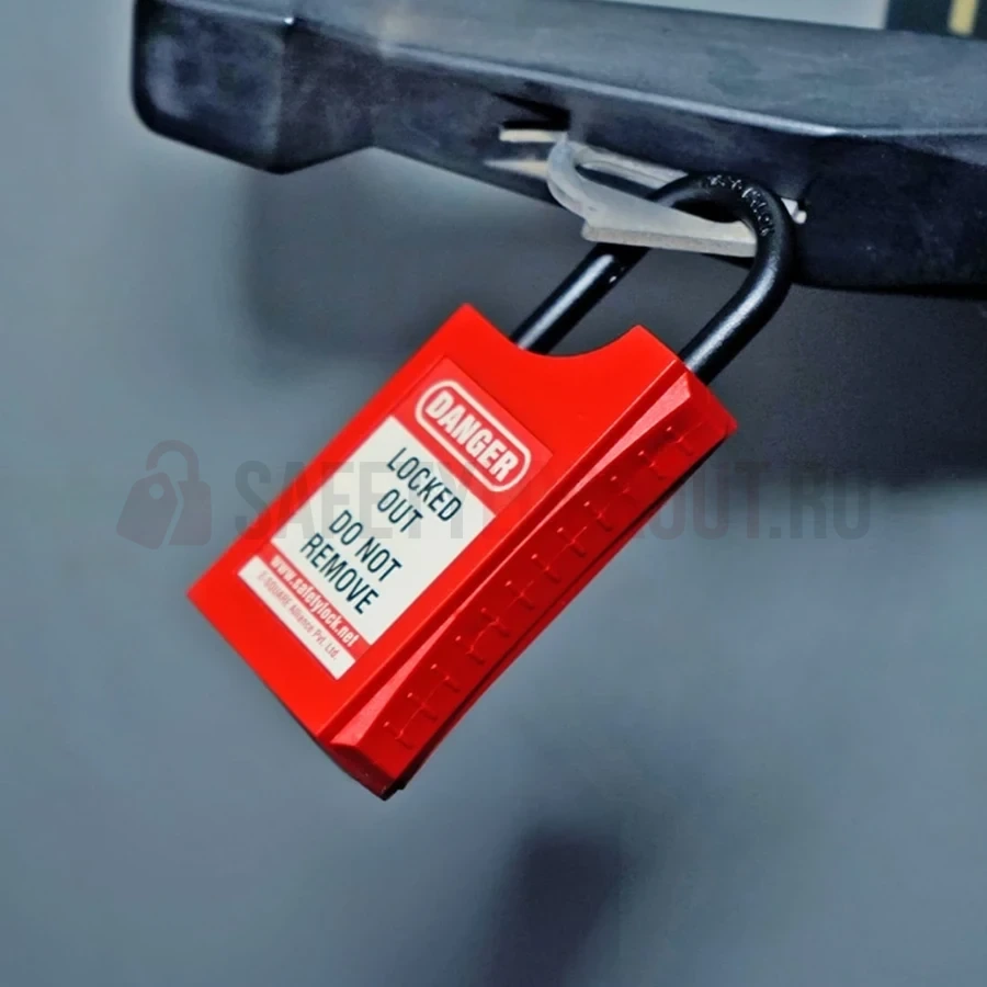 Lacăt LOTO dielectric cu bridă din nailon de 42 mm — Lacăte LOTO dielectrice – BRIDĂ DIN NAILON | Safety Lockout