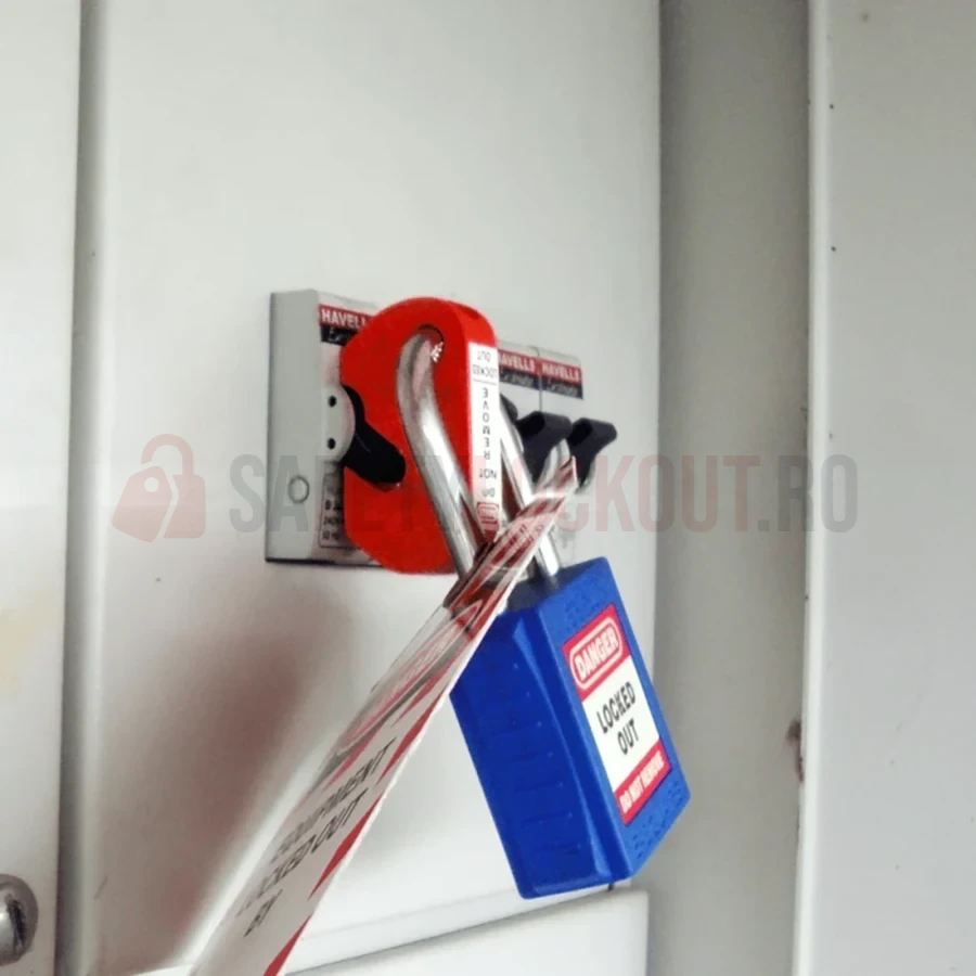 Dispozitiv de Blocare Disjunctor Miniatură cu Șurub - Roșu — Dispozitiv de blocare pentru disjunctor | Safety Lockout