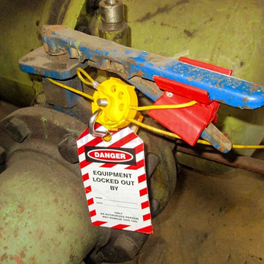 Set combinat universal de blocare pentru valvă fluture, LT-UBFVL-COMBO-3 — Dispozitive de blocare pentru valve fluture | Safety Lockout