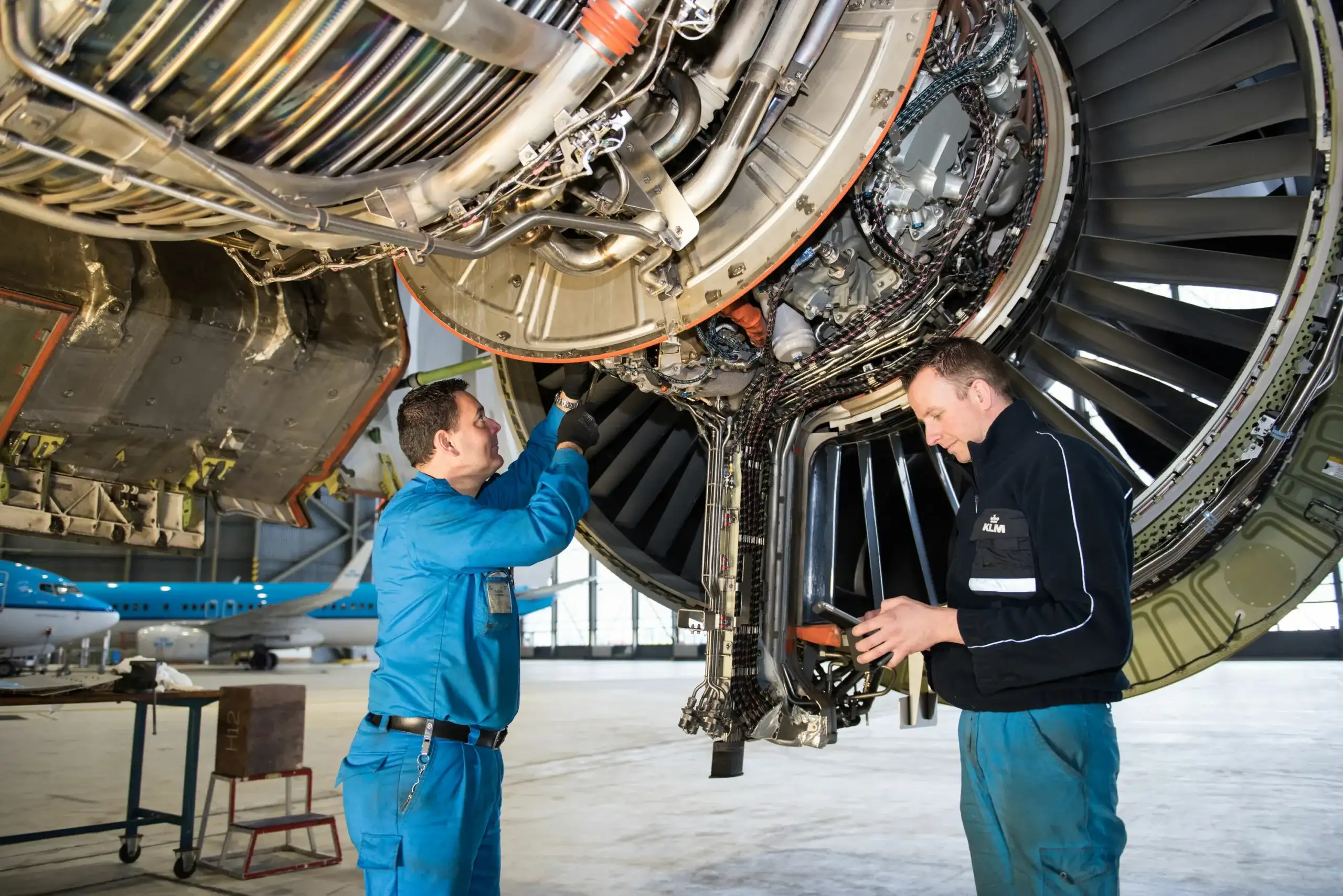 Echipamente LOTO utilizate în industria aerospațială