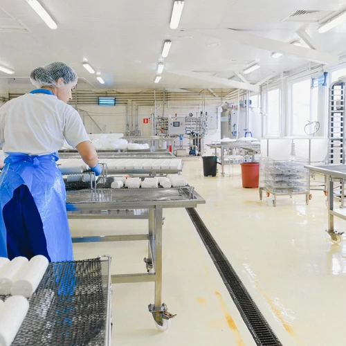 Echipamente LOTO utilizate în industria lactatelor